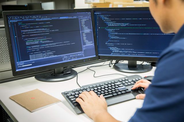 Инженер по информационным технологиям