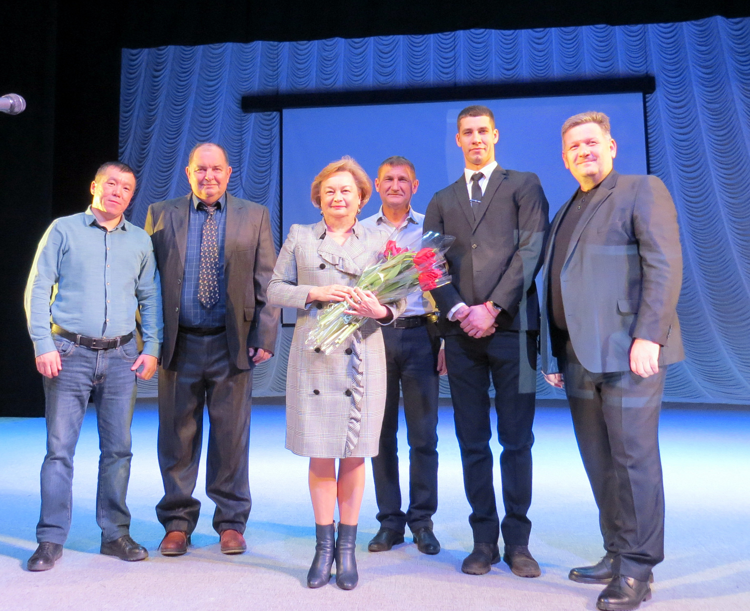 В АО Талап отметили 8 марта